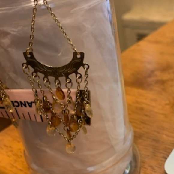 Gold Tone Dangle Earrings with beads - Picture 8 of 8